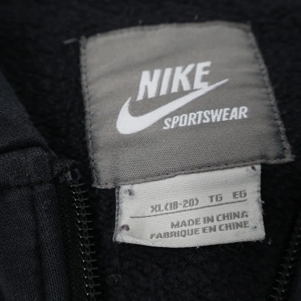 Nike‎ Sportswear Full Zip Hoodie Boys XL 18-20 Black Red Futura Logo 341896-010
